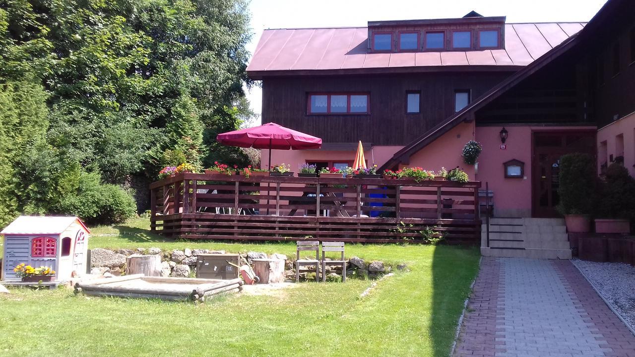 Hacienda Cert Kořenov 外观 照片